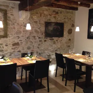  Bed & Breakfast La Maison Lion Italia